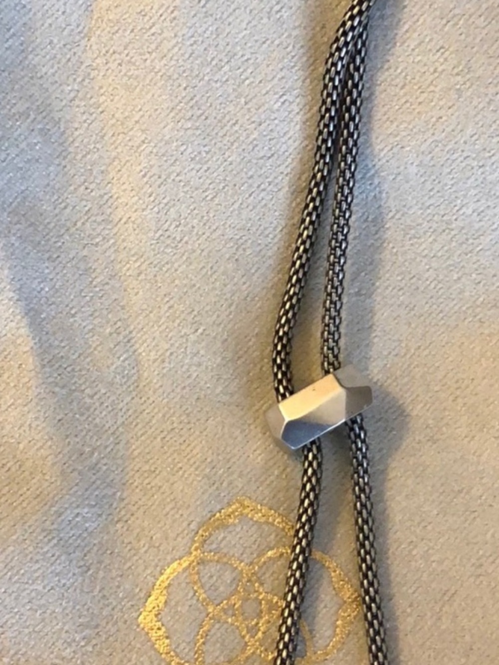 Kendra Scott Edith adjustable pendant necklace. - Picture 3 of 4